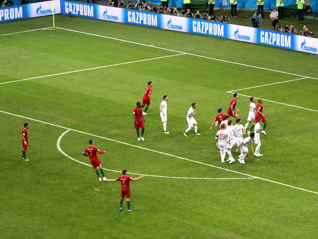 Portugals Superstar Cristiano Ronaldo erzielte sehenswert per Freistoß den Ausgleich zum 3:3-Endstand