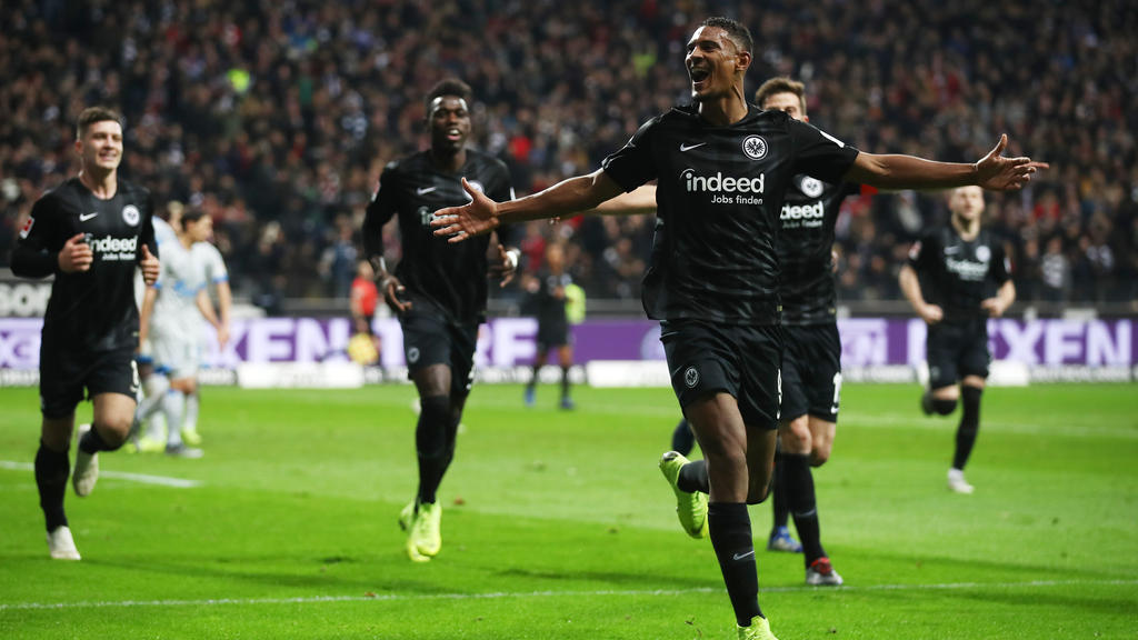 Eintracht Frankfurt ist Trikot-Meister der Fußball-Bundesliga Eintracht Frankfurt ist Trikot-Meister der Fußball-Bundesliga