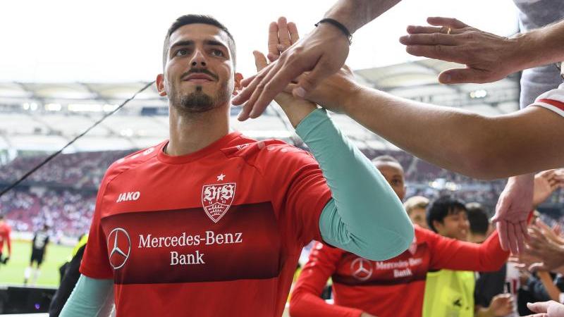Wird im Pokalspiel gegen Bayer Leverkusen im Tor des VfB stehen: Stuttgarts Keeper Fabian Bredlow