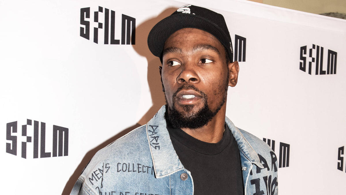 Kevin Durant steigt bei Philadelphia Union ein Kevin Durant steigt bei Philadelphia Union ein