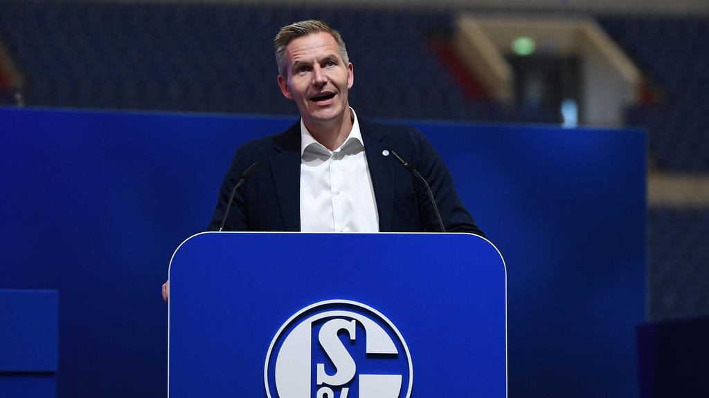 Nach dem kapitalen Fehlstart verlangt der Aufsichtsratsvorsitzende Axel Hefer FC Schalke 04 Antworten