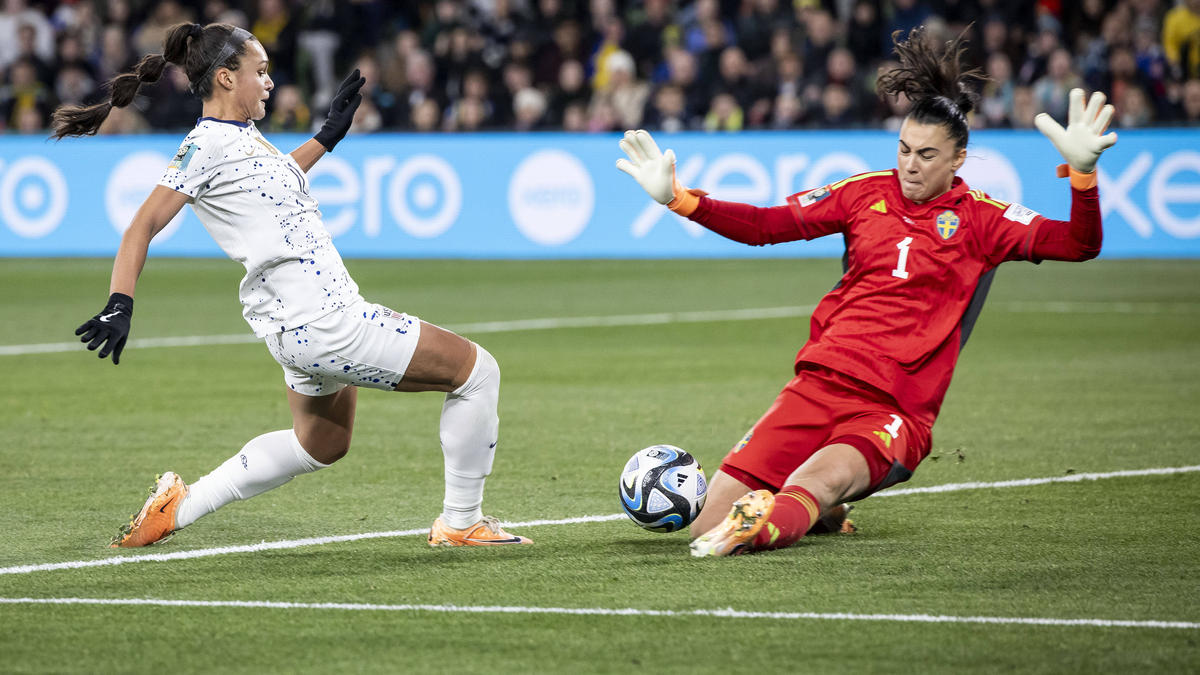 Zecira Musovic spielt bei der Frauen-WM für Schweden ein ganz starkes Turnier