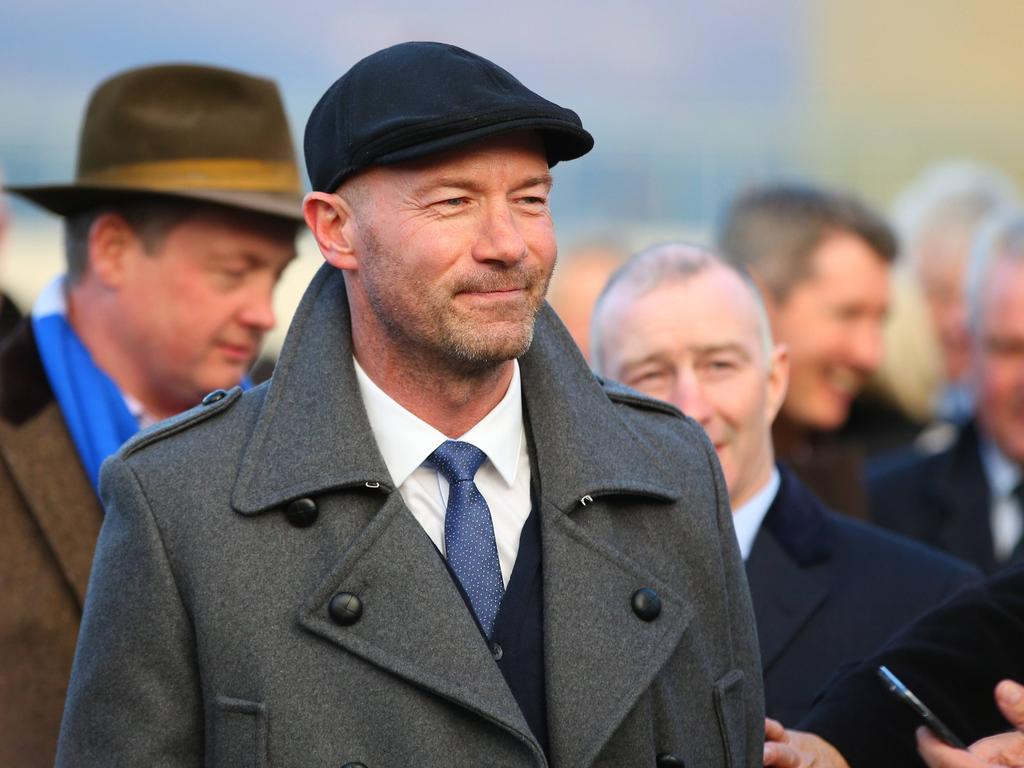 Hofft auf eine stabile Defensive der Three Lions: Alan Shearer Hofft auf eine stabile Defensive der Three Lions: Alan Shearer