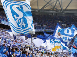 Die Atmosphäre auf Schalke beim Derby war euphorisch wie lautstark