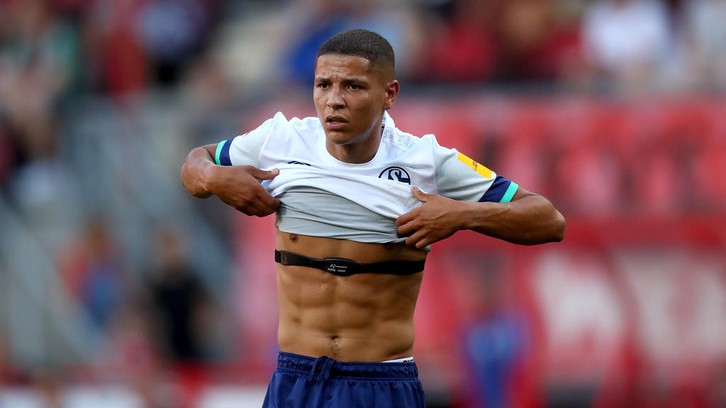 Amine Harit will beim FC Schalke 04 wieder durchstarten Amine Harit will beim FC Schalke 04 wieder durchstarten