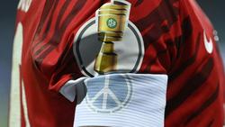 DFB zeigt beim Pokal-Halbfinale Friedensappelle