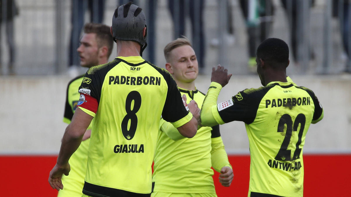 Der SC Paderborn setzte sich gegen Hannover 96 durch Der SC Paderborn setzte sich gegen Hannover 96 durch