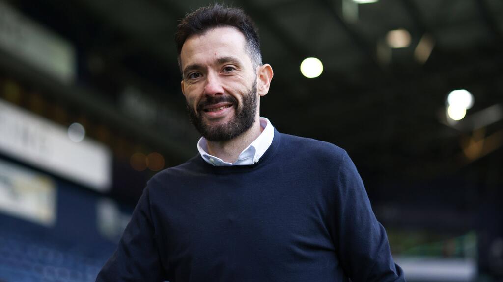 Carlos Corberan heuert beim FC Valencia an Carlos Corberan heuert beim FC Valencia an