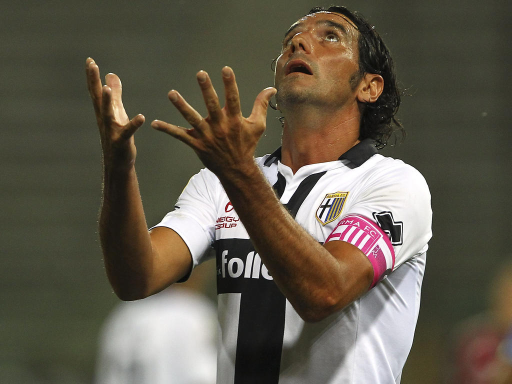Kapitän Alessandro Lucarelli versucht Parma noch beisammen zu halten