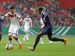 Dan-Axel Zagadou (r.) wechselt zum BVB