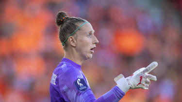 Sari van Veenendaal beendet ihre Fußball-Karriere