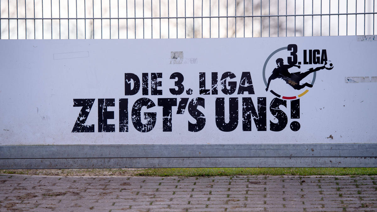 Auch in der 3. Liga wird derzeit nicht gespielt Auch in der 3. Liga wird derzeit nicht gespielt