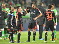 Die Spieler des Hamburger SV sind nach der Niederlage gegen Wolfsburg frustriert