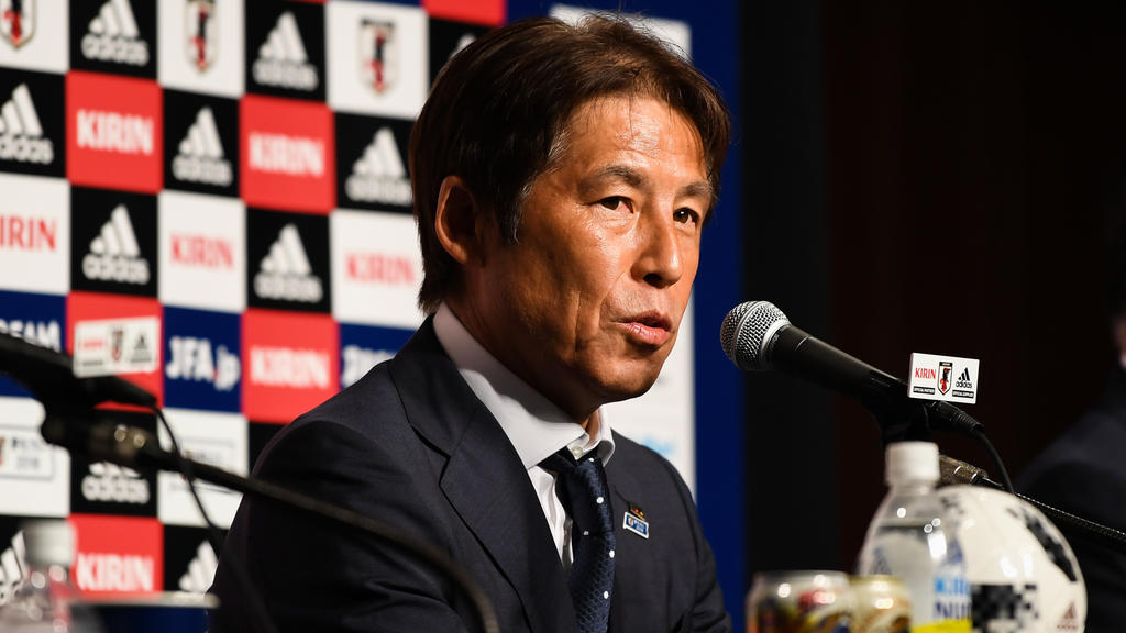 Trainer Akira Nishino schied mit den Japanern unglücklich gegen Belgien aus