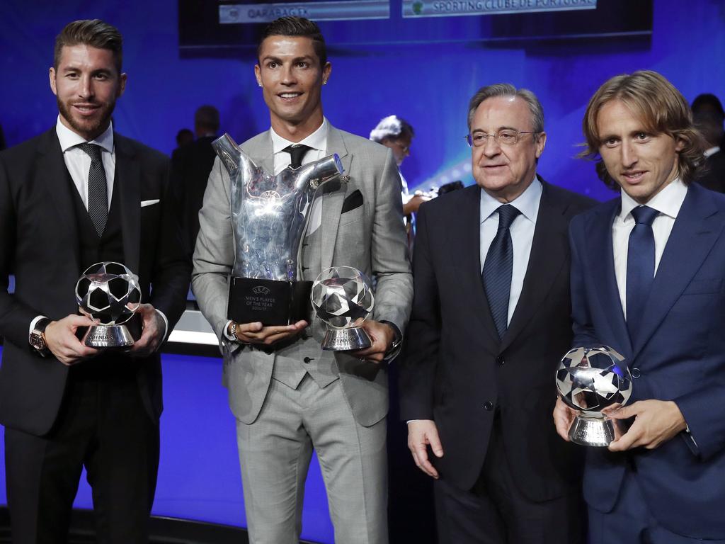 Cristiano Ronaldo (2.v.l.) räumte in Monaco wieder einmal alles ab Cristiano Ronaldo (2.v.l.) räumte in Monaco wieder einmal alles ab