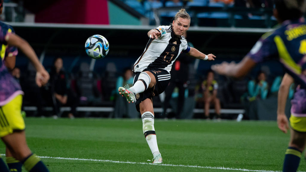 Alexandra Popp ist Fußballerin des Jahres Alexandra Popp ist Fußballerin des Jahres