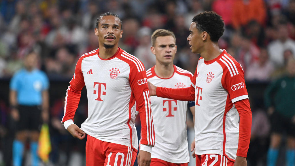 Leroy Sané (l.) befindet sich beim FC Bayern derzeit in herausragender Form