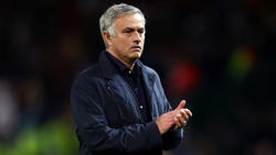 Steht Startrainer José Mourinho vor dem Aus oder nicht?