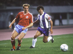 Michael Rummenigge (l.) verlor 1987 mit den Bayern das Champions-League-Finale gegen den FC Porto