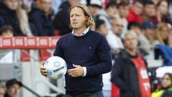 Mainz-Trainer Bo Henriksen will sich nicht in die Karten schauen lassen