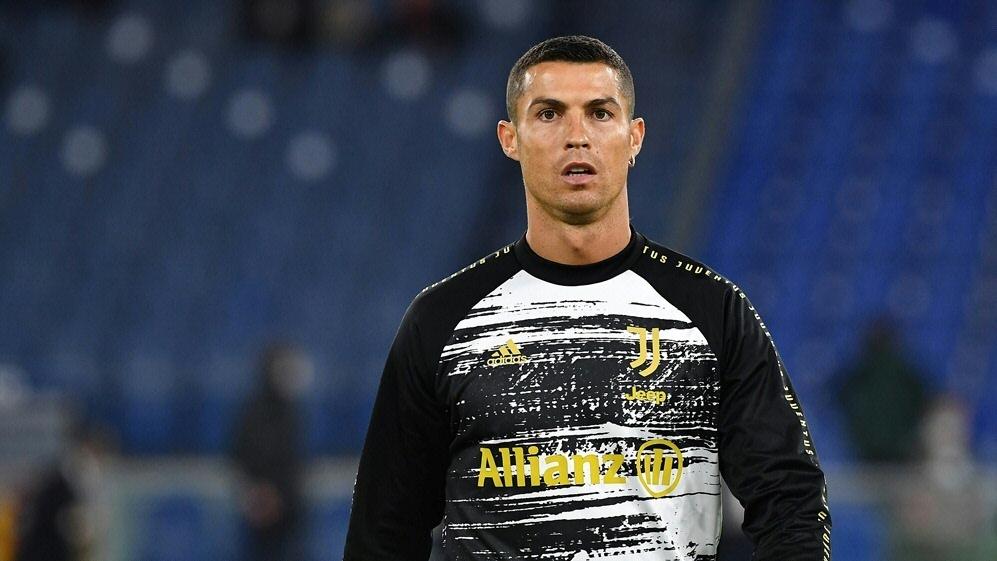 Ronaldo und weitere Spieler sind zu ihren Nationalteams gereist