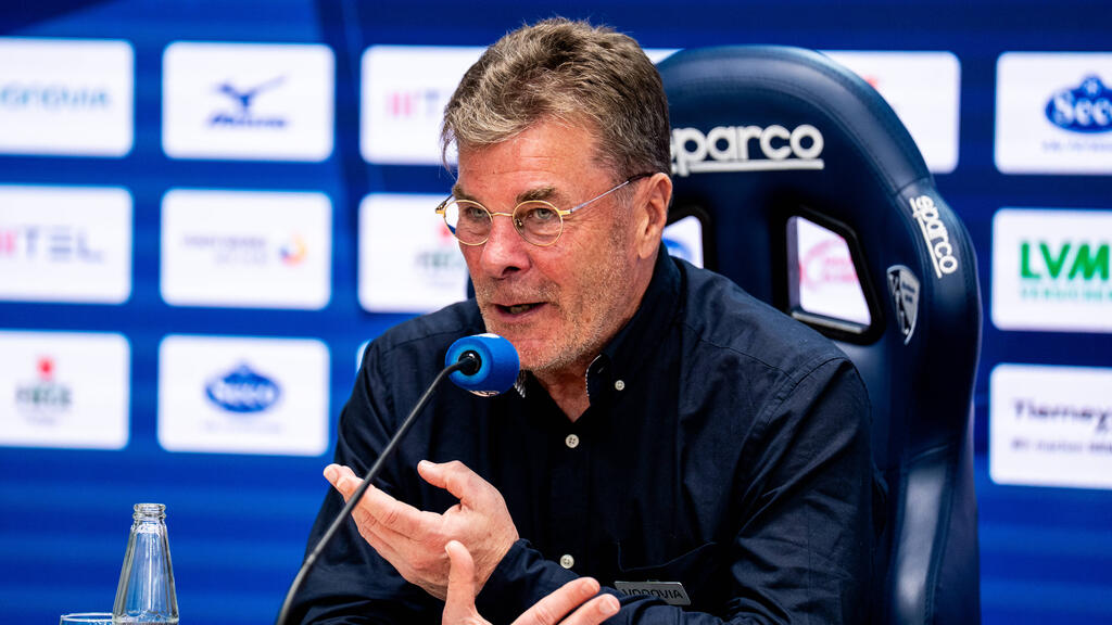 Dieter Hecking ist Cheftrainer beim VfL Bochum Dieter Hecking ist Cheftrainer beim VfL Bochum