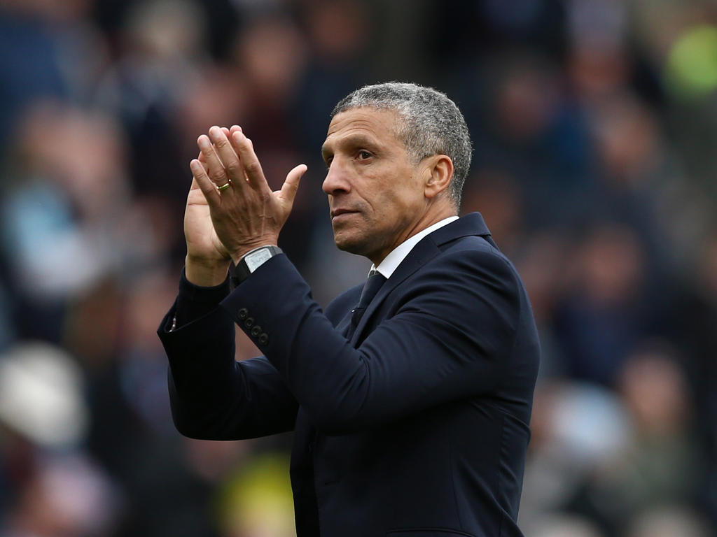 Chris Hughton en una imagen reciente en el banquillo. (Foto: Getty)