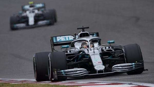 Die Hackordnung bei Mercedes ändert sich bisweilen von Sitzung zu Sitzung Die Hackordnung bei Mercedes ändert sich bisweilen von Sitzung zu Sitzung