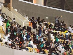 Zum ersten Mal durften in Saudi-Arabien auch Frauen ein Fußballspiel besuchen