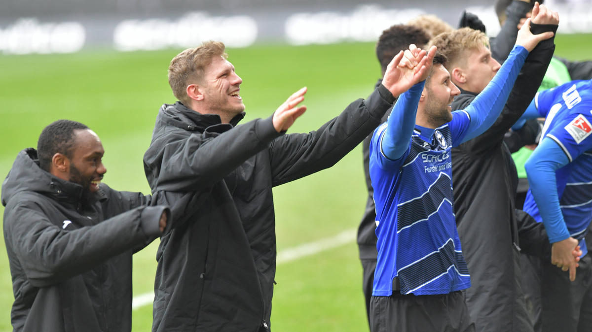 Arminia Bielefeld will an die großen Erfolge aus dem Frühjahr anknüpfen Arminia Bielefeld will an die großen Erfolge aus dem Frühjahr anknüpfen