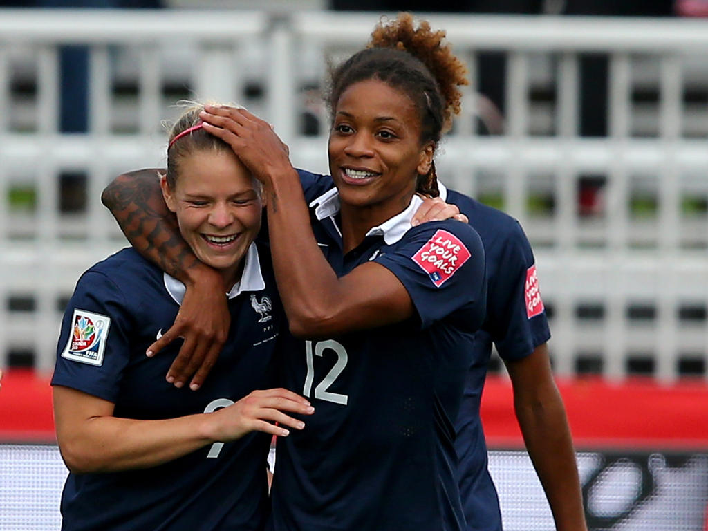 Eugénie Le Sommer (izq.) marcó el tanto decisivo ante Inglaterra. (Foto: Getty)