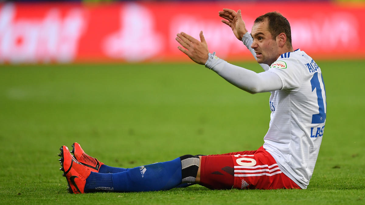 Pierre-Michel Lasogga wurde abermals von HSV-Investor Kühne kritisiert