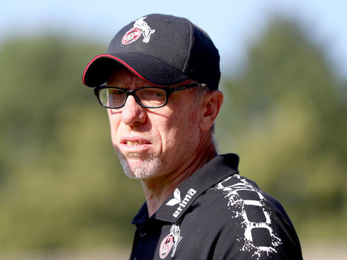 Peter Stöger ist mit der Pokalauslosung nicht gänzlich zufrieden