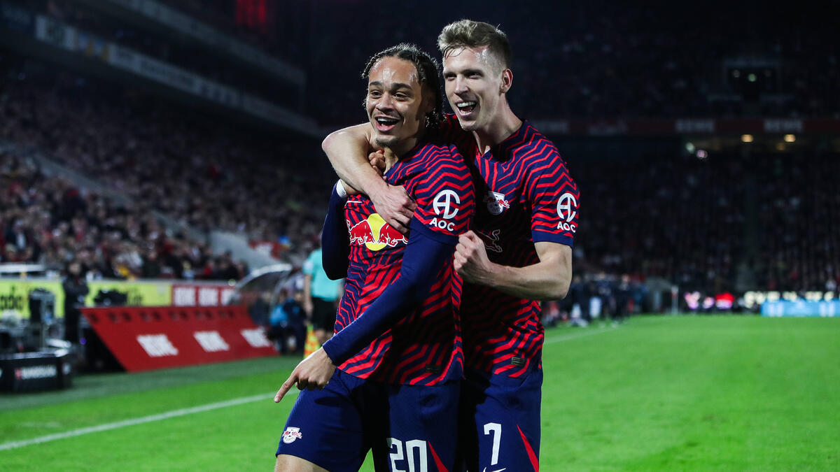 Tương lai của Xavi Simons (l.) và Dani Olmo (r.) sẽ ở đâu?