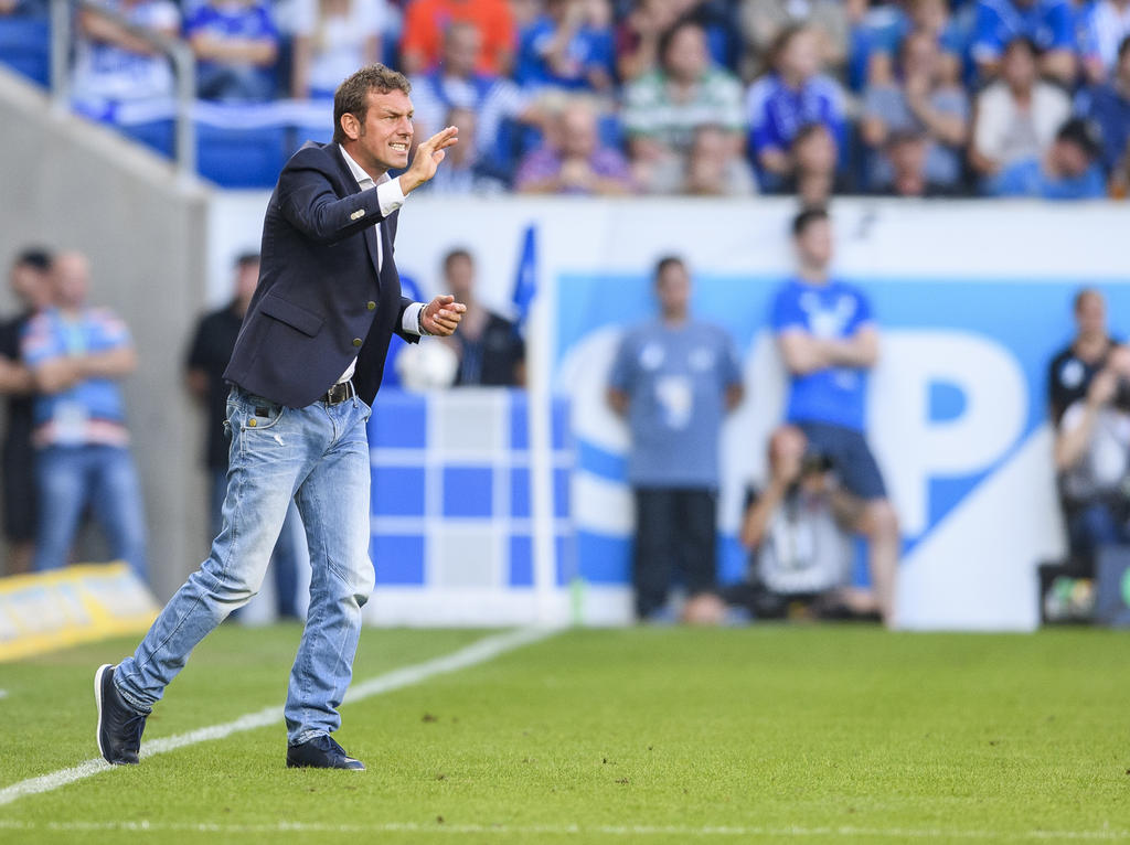 Markus Weinzierl hat es auf Schalke aktuell nicht leicht