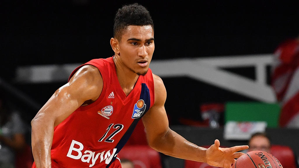 Maodo Lo und die Bayern erhöhten in der Playoff-Serie auf 2:0 Maodo Lo und die Bayern erhöhten in der Playoff-Serie auf 2:0