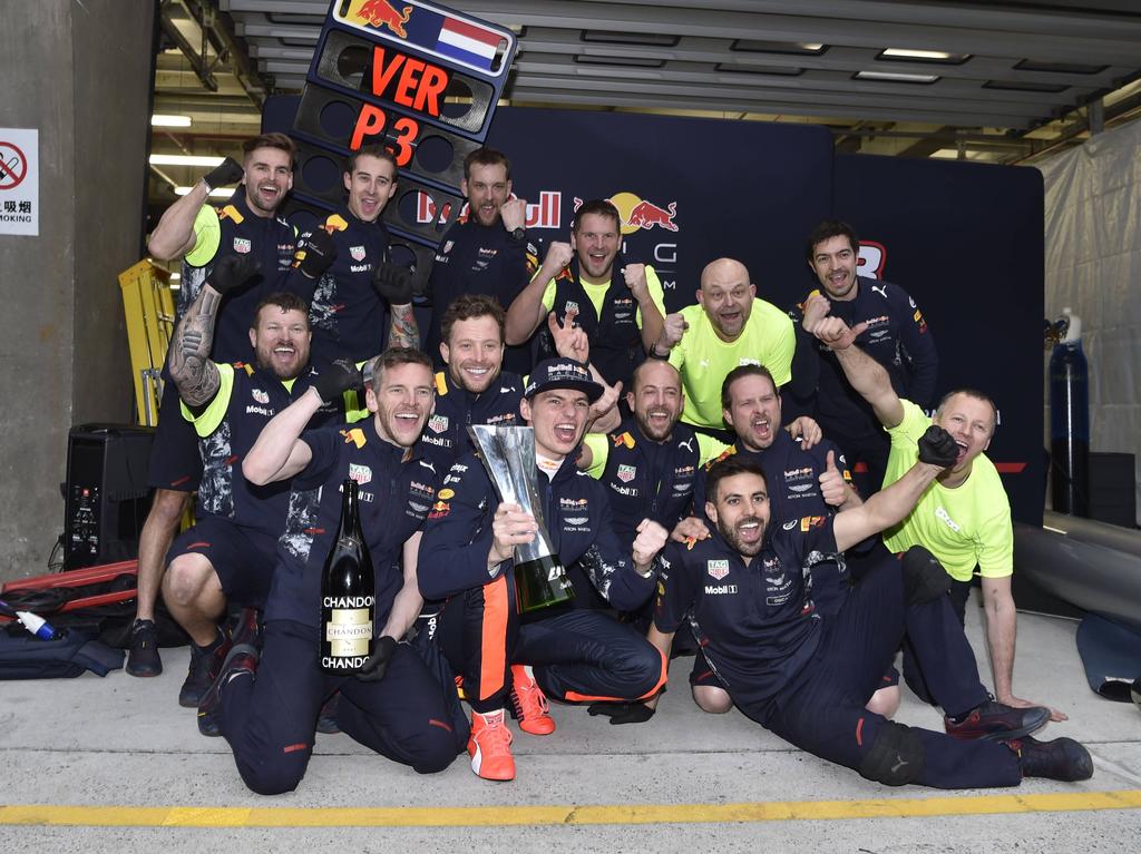 Max Verstappens Regentalent brachte ihn in China erneut auf das Podest Max Verstappens Regentalent brachte ihn in China erneut auf das Podest