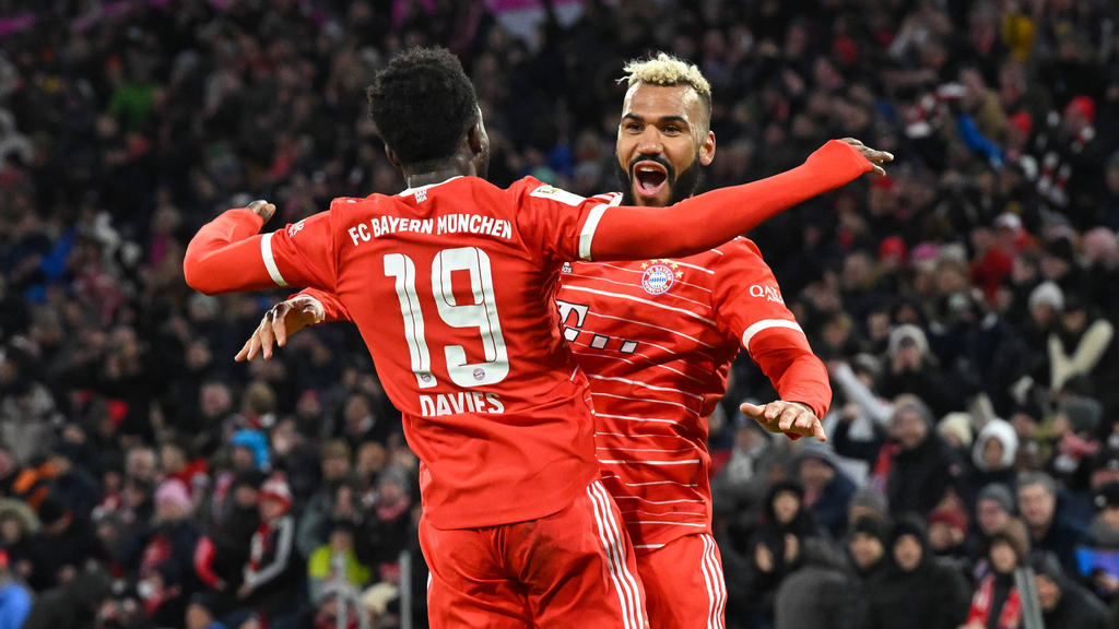 Der FC Bayern steht an der Spitze der Bundesliga
