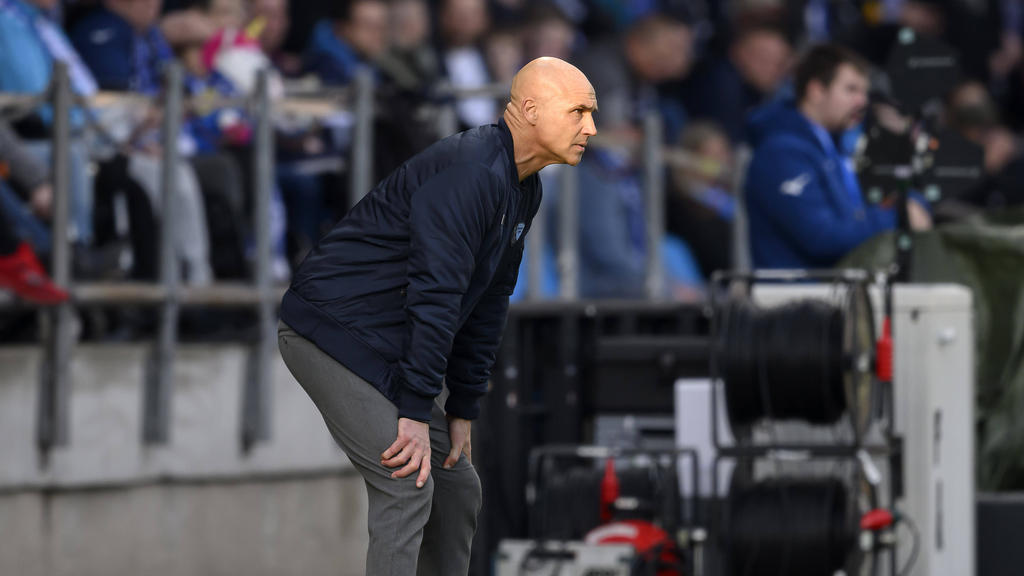 VfL-Trainer Thomas Letsch muss am Freitag mit VfL Bochum zu Eintracht Frankfurt