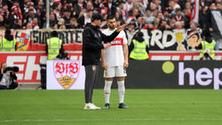 Sebastian Hoeneß (l.) will Deniz Undav beim VfB Stuttgart halten