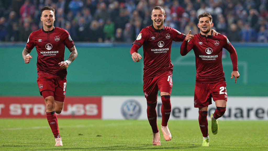 Sieg im Elfmeterkrimi - Nürnberg überwintert im Pokal