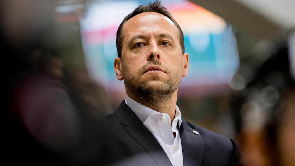Feierte mit den Kings einen Sieg: Co-Trainer Marco Sturm Feierte mit den Kings einen Sieg: Co-Trainer Marco Sturm