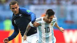 Für Griezmann (l.) ist Messi das Gesicht des Fußballs