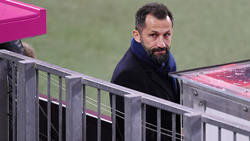 Hasan Salihamidzic sitzt beim FC Bayern fest im Sattel