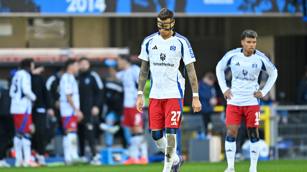 Der HSV reist mit einer Niederlage aus Paderborn ab Der HSV reist mit einer Niederlage aus Paderborn ab
