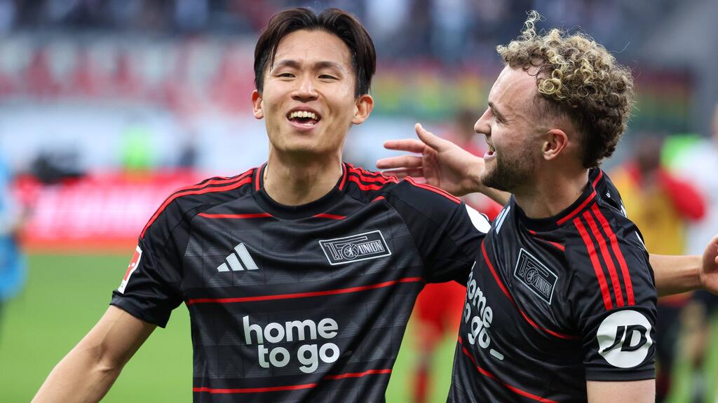 Zieht es Benedict Hollerbach (r.) von Union Berlin zu Gladbach? Zieht es Benedict Hollerbach (r.) von Union Berlin zu Gladbach?