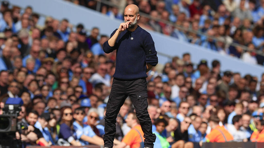 Bedienen sich Pep und ManCity beim FC Barcelona? Bedienen sich Pep und ManCity beim FC Barcelona?