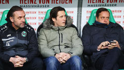 Schwere Zeiten für Thomas Doll (l.) und Horst Heldt (r.)