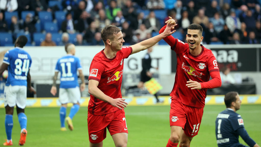 Dani Olmo (l.) könnte RB Leipzig langfristig verlassen