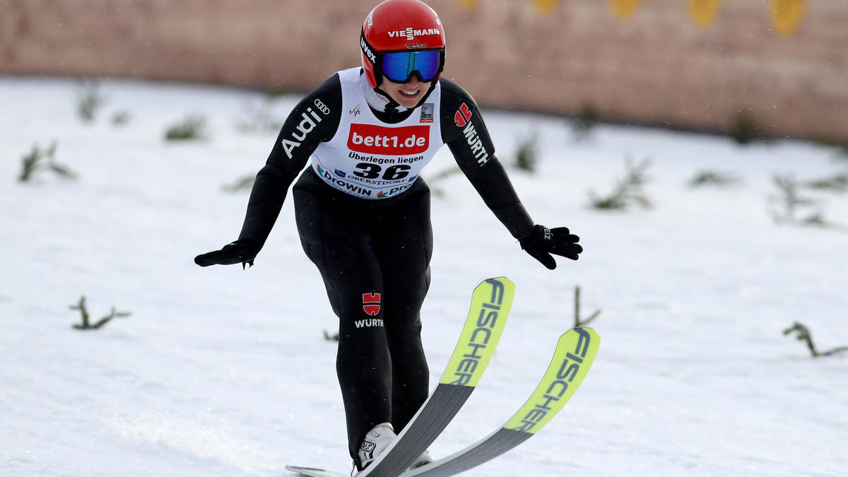 Keinen Podestplatz gab es für die deutschen Skispringerinnen Keinen Podestplatz gab es für die deutschen Skispringerinnen